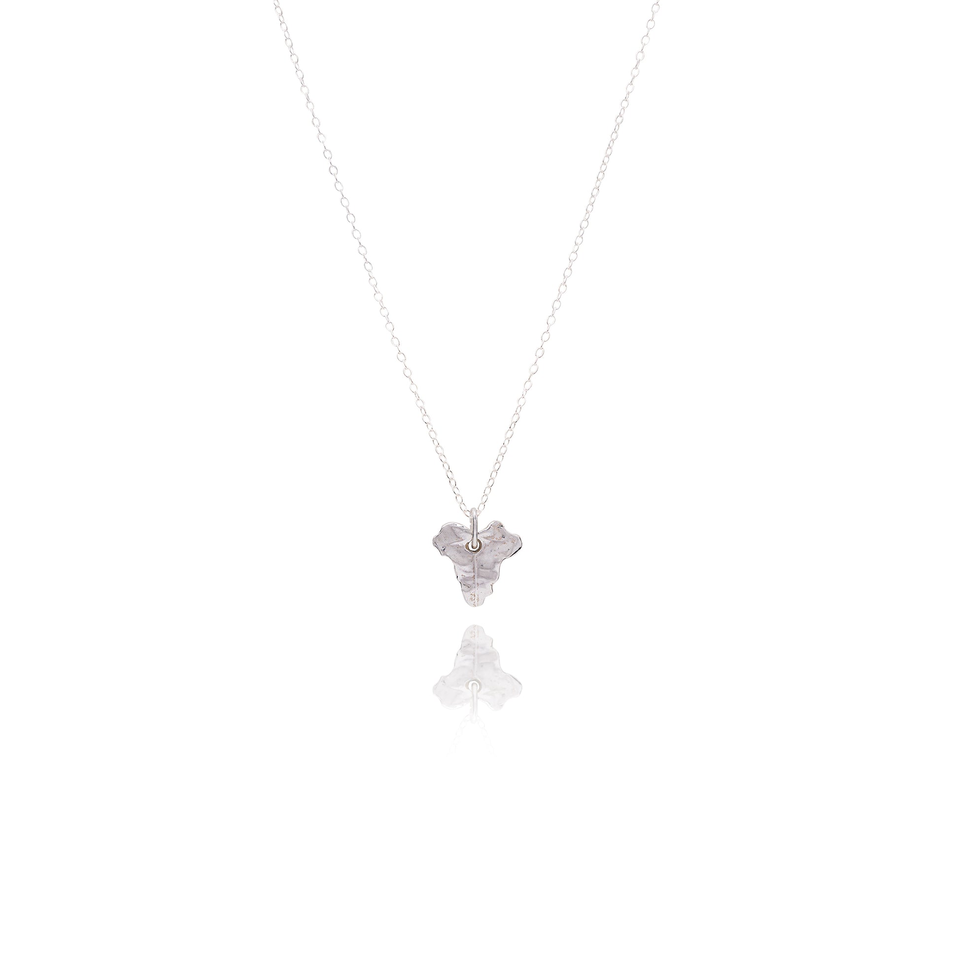 Handmade silver dainty ivy leaf necklace - Iris & Lolli